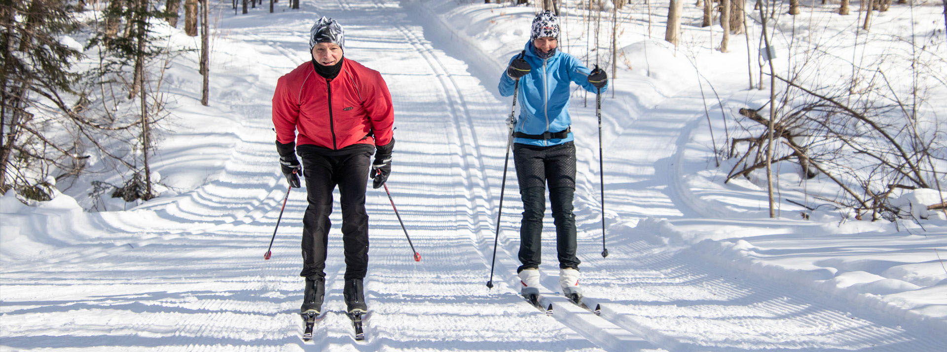 Skieurs au Centre de ski Les sentiers de la Balade à Lévis